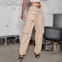 Juniper - V-Shaped Waist Cargo Pants