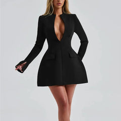 Crimson - Schwarzes A-Linien-Minikleid mit tiefem V-Ausschnitt