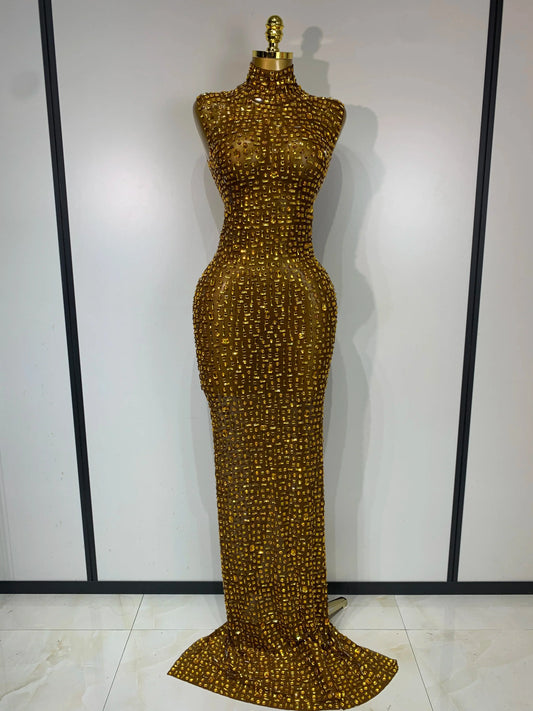 Zeraphielle Crystal Illusion Rhinestone Gown – Dazzling Red Carpet Glamour