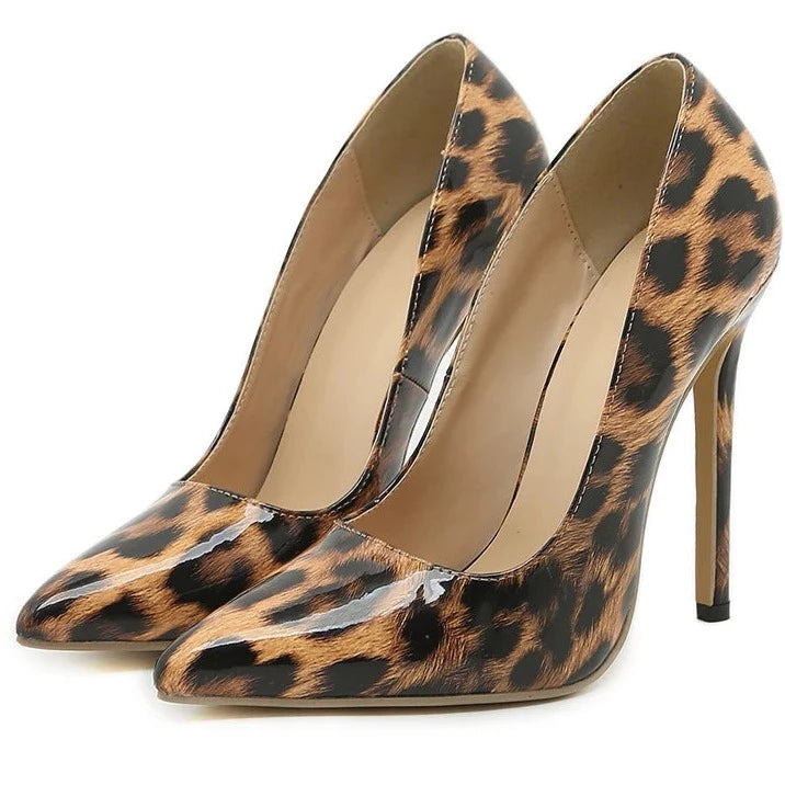 Leopard Print Pointed Toe Pumps