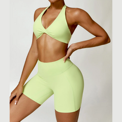 Brazalete de cuello de halter sin costuras y pantalones cortos de cintura alta