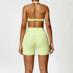 Brazalete de cuello de halter sin costuras y pantalones cortos de cintura alta