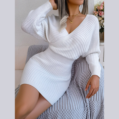 Tilly - White Batwing Sleeves Ribbed Sweater Dress