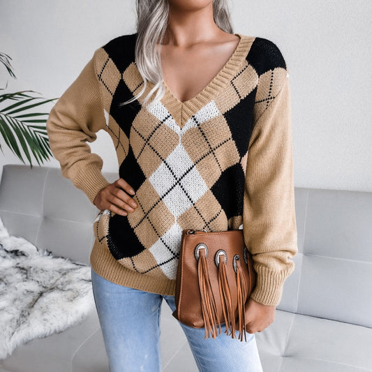 Paula - Beige Argyle Knitted V-Neck Sweater Top - Model Mannequin