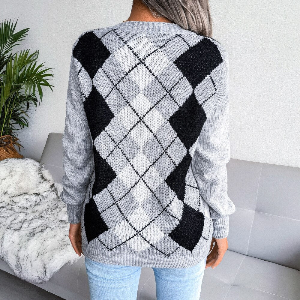 Paula - Gray Argyle Knitted V-Neck Sweater Top - Model Mannequin